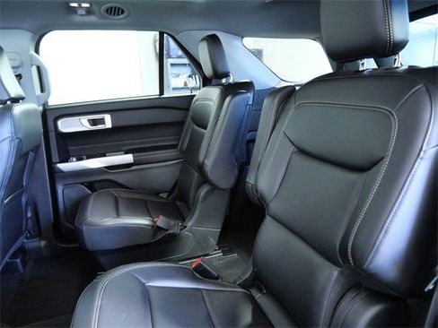 Certified 2023 Ford Explorer XLT w/ Equipment Group 202A image 14