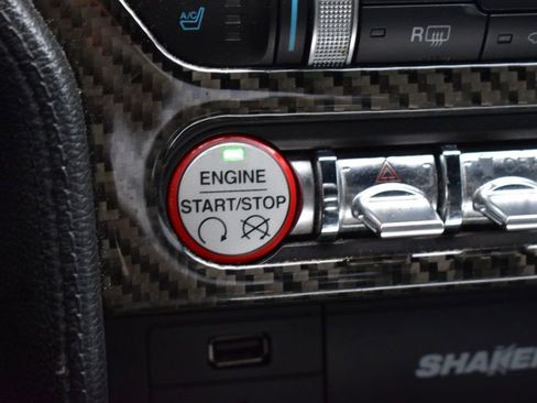 Used 2016 Ford Mustang Premium image 25