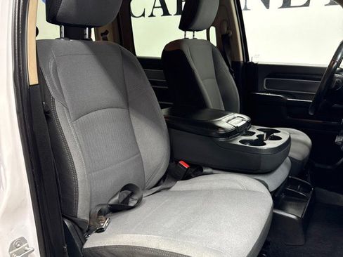 Used 2019 RAM 2500 Big Horn image 26