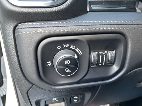 Used 2024 RAM 1500 Limited image 21