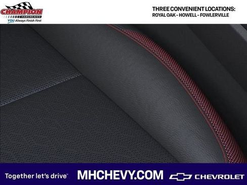 New 2026 Chevrolet Equinox RS w/ Convenience Package III AWD/4WD image 21