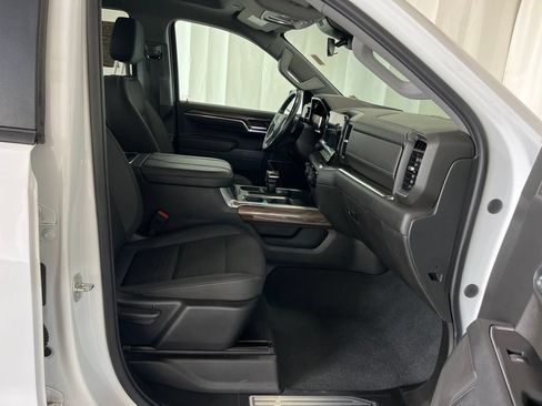 Used 2023 Chevrolet Silverado 1500 RST w/ Protection Package AWD/4WD image 19