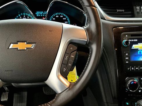 Used 2016 Chevrolet Traverse LT AWD/4WD image 12
