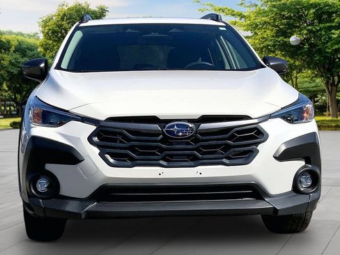 Used 2024 Subaru Crosstrek 2.0i Premium w/ Popular Package #4 AWD/4WD image 2
