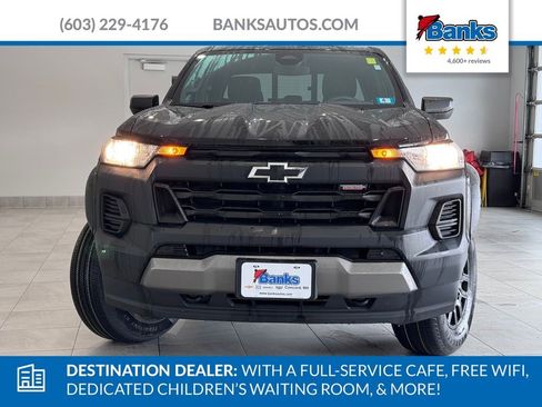 Certified 2024 Chevrolet Colorado Trail Boss w/ Advanced Trailering Package image 3