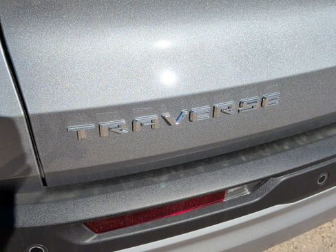 New 2025 Chevrolet Traverse LT w/ LPO, Floor Liner Package image 41