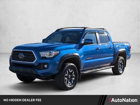 Used 2018 Toyota Tacoma TRD Off-Road AWD/4WD image 1