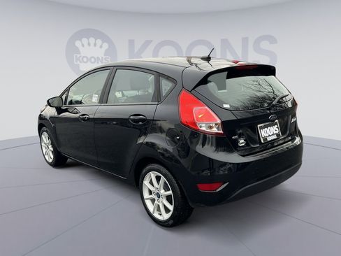 Used 2019 Ford Fiesta SE w/ Equipment Group 201A image 4