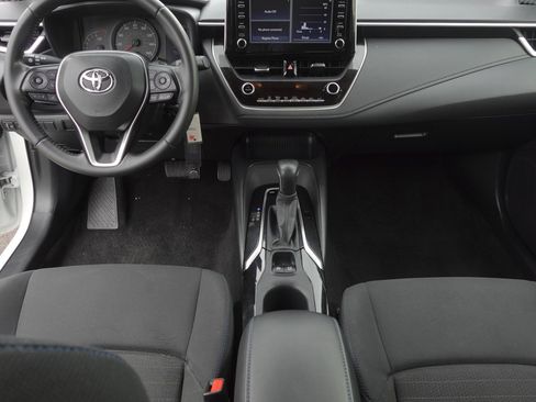 Used 2020 Toyota Corolla SE image 21