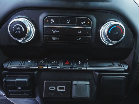 Used 2023 GMC Sierra 1500 Pro w/ Graphite Edition image 20