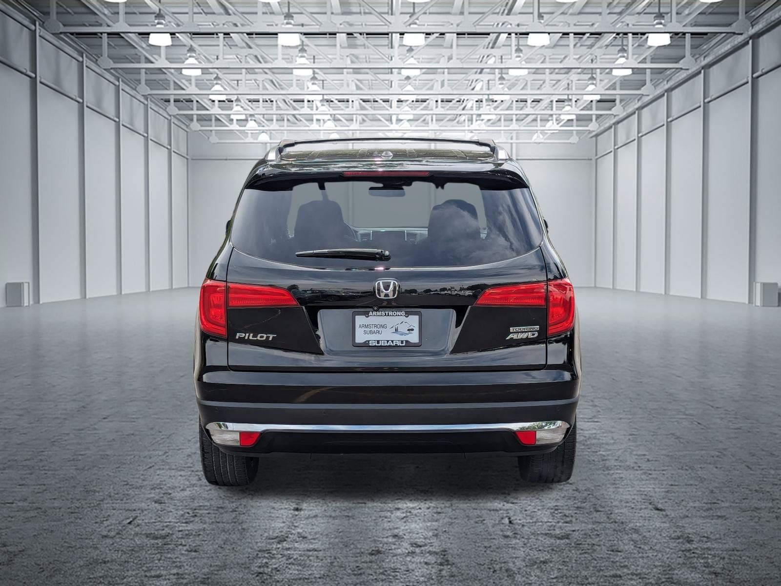 Used 2016 Honda Pilot Touring image 4