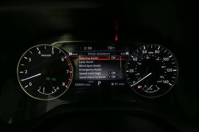 Used 2023 Nissan Rogue SL w/ SL Premium Package AWD/4WD image 32
