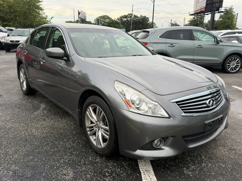 Used 2013 INFINITI G37 x Sedan w/ Premium Pkg AWD/4WD image 4