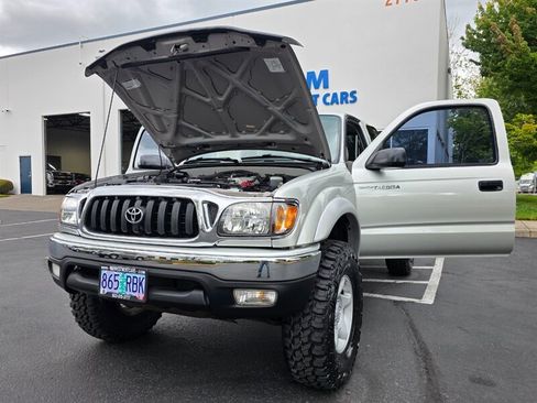 Used 2002 Toyota Tacoma 4x4 Xtracab w/ SR5 Pkg w/ Chrome Pkg image 25