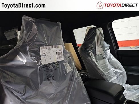 New 2025 Toyota Tacoma TRD Off-Road image 25