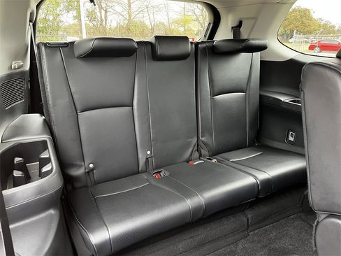 Used 2024 Toyota Grand Highlander AWD Hybrid image 28