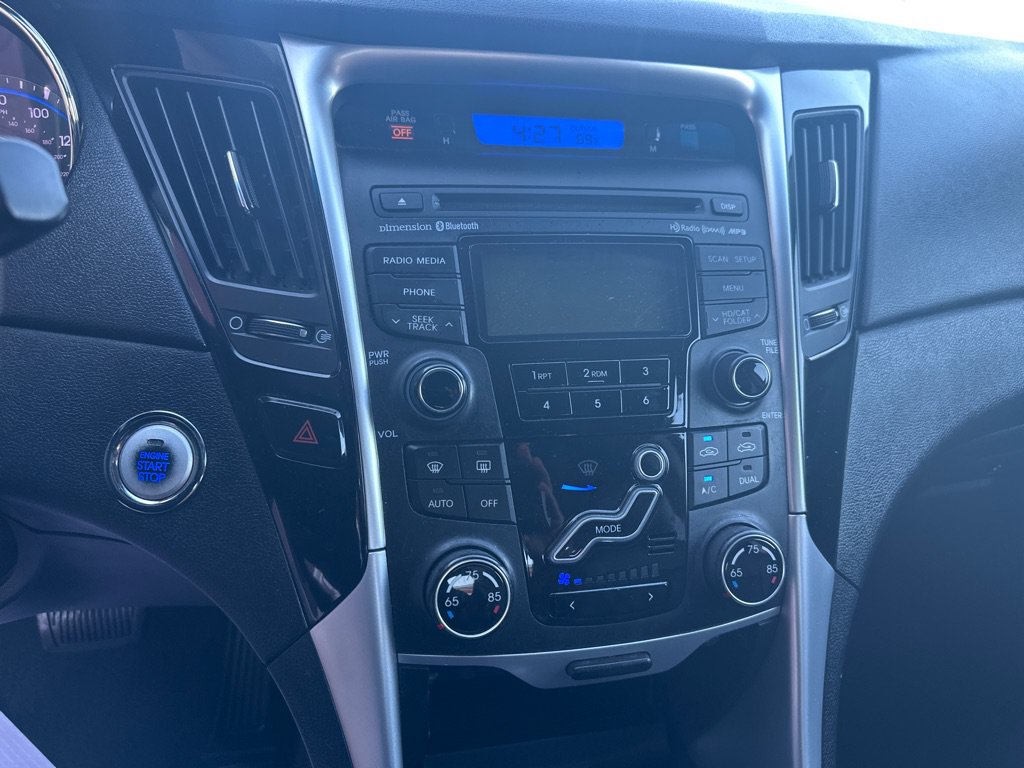Used 2013 Hyundai Sonata Limited FWD image 22
