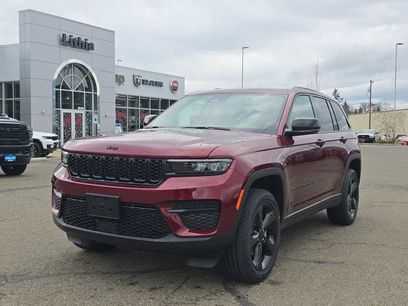 New 2025 Jeep Grand Cherokee Altitude