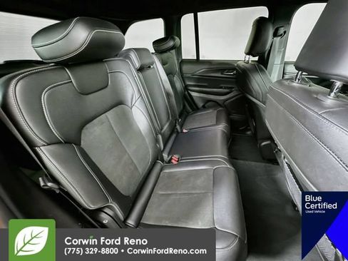 Used 2024 Jeep Grand Cherokee Altitude AWD/4WD image 31