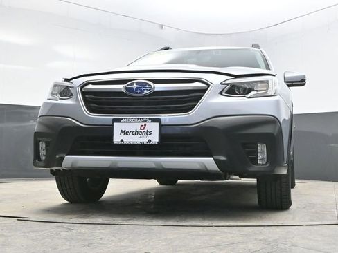 Used 2021 Subaru Outback Limited image 29
