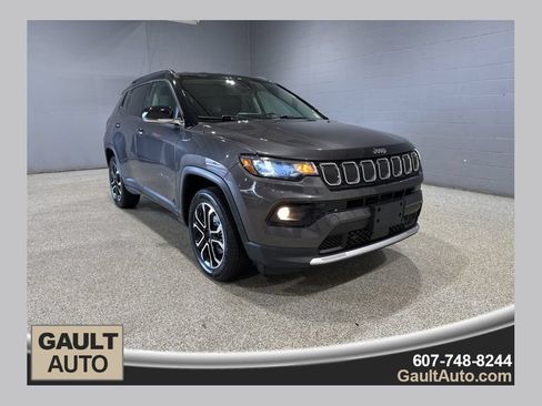 Used 2022 Jeep Compass Limited AWD/4WD image 1