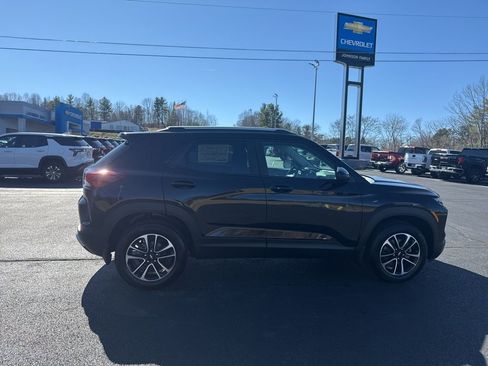 New 2026 Chevrolet TrailBlazer LT w/ Convenience Package image 8