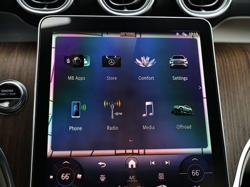 Used 2023 Mercedes-Benz GLC 300 4MATIC image 35