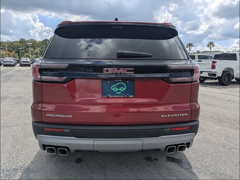 Used 2026 GMC Acadia Elevation w/ Elevation Premium Package FWD image 6