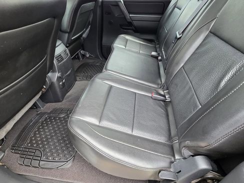 Used 2014 Nissan Titan SL w/ SL Max Utility Package RWD image 9