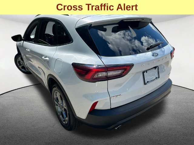 Used 2025 Ford Escape ST-Line AWD/4WD image 7