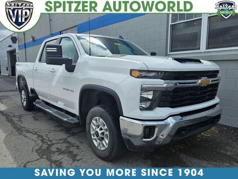 Used 2025 Chevrolet Silverado 2500 LT w/ Convenience Package AWD/4WD image 1