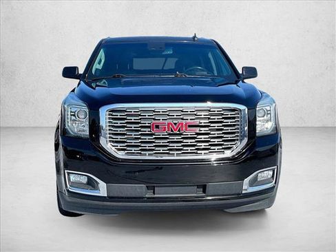 Used 2018 GMC Yukon Denali w/ Denali Ultimate Package image 3