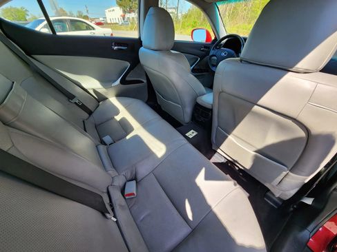 Used 2007 Lexus IS 250 AWD image 10