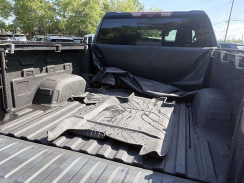 Used 2023 Chevrolet Silverado 1500 High Country w/ High Country Premium Package AWD/4WD image 10