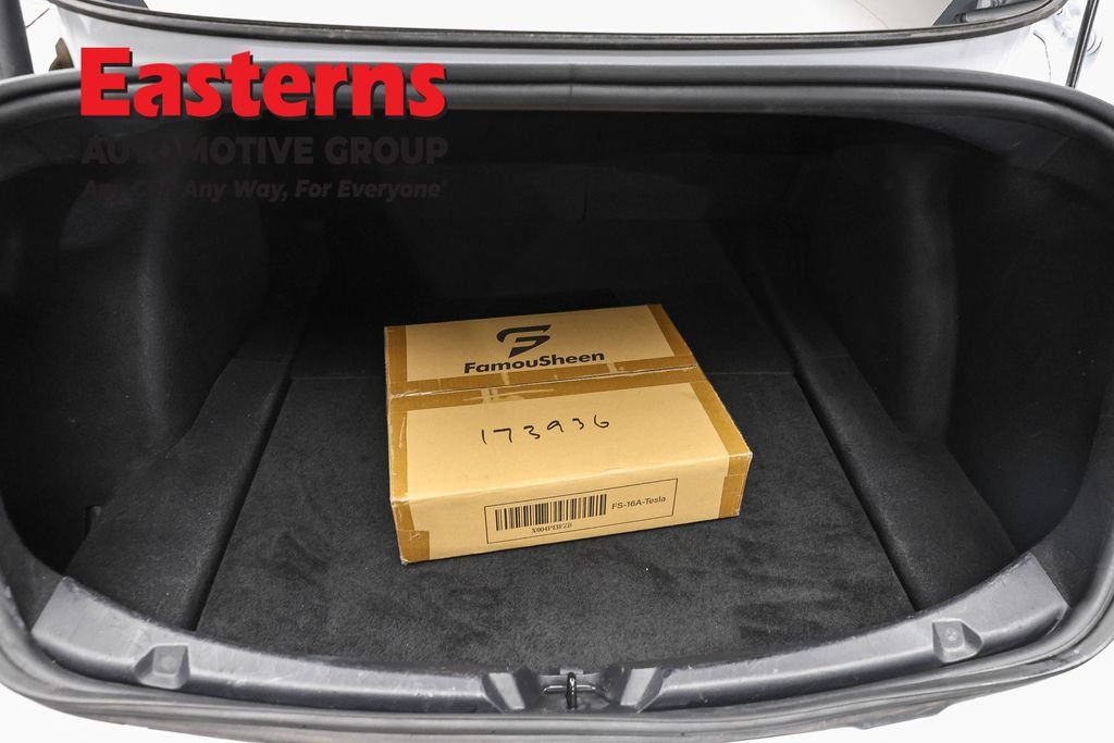 Used 2023 Tesla Model 3 Standard Range RWD image 9
