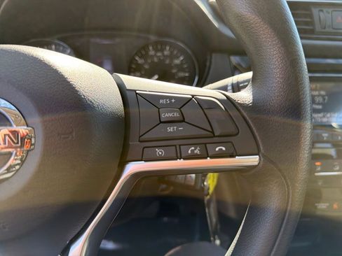 Used 2018 Nissan Rogue Sport S w/ S Appearance Package image 21