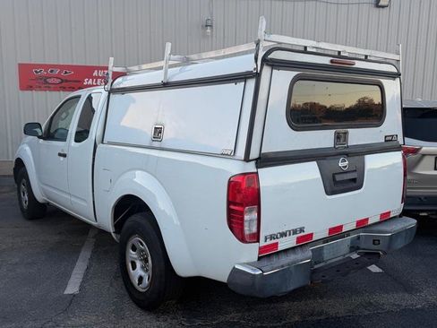 Used 2014 Nissan Frontier S image 6