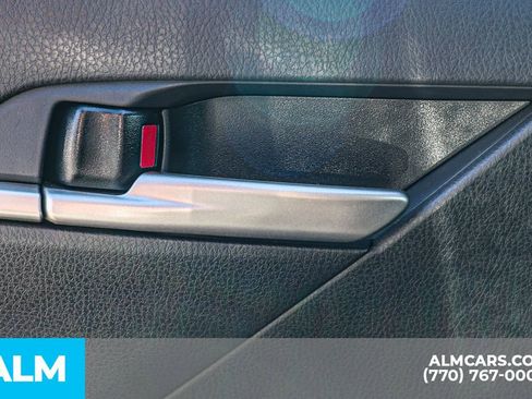 Used 2025 Toyota Camry LE image 54