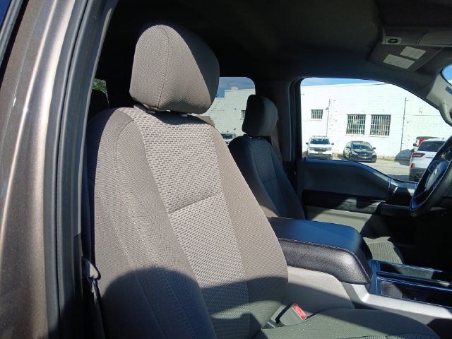 Used 2019 Ford F150 XLT w/ Equipment Group 302A Luxury AWD/4WD image 44