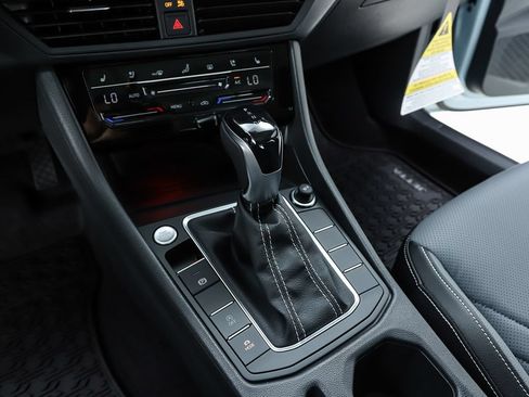 New 2026 Volkswagen Jetta SEL FWD image 24