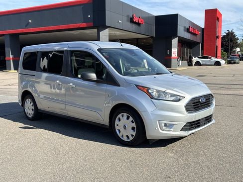 Used 2022 Ford Transit Connect XLT FWD image 1