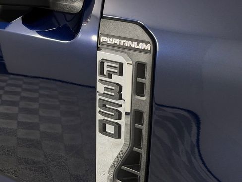 Used 2024 Ford F350 Platinum w/ FX4 Off-Road Package image 34