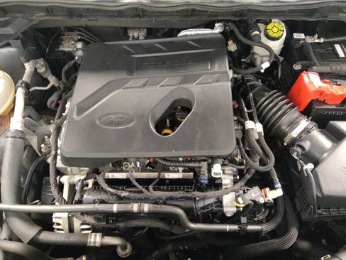 Used 2020 Ford Escape SE FWD image 30