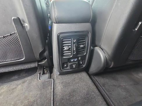 Used 2015 Jeep Grand Cherokee SRT w/ Trailer Tow Group IV AWD/4WD image 50