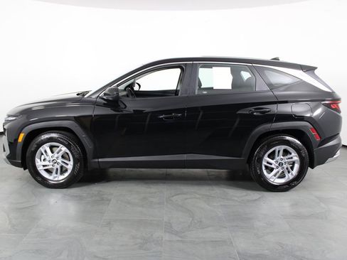 Certified 2026 Hyundai Tucson SE image 11