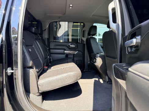 Used 2021 Chevrolet Silverado 3500 LTZ w/ LTZ Plus Package AWD/4WD image 34