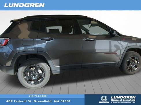 Used 2023 Jeep Compass Trailhawk image 10