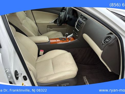 Used 2009 Lexus IS 250 AWD image 16