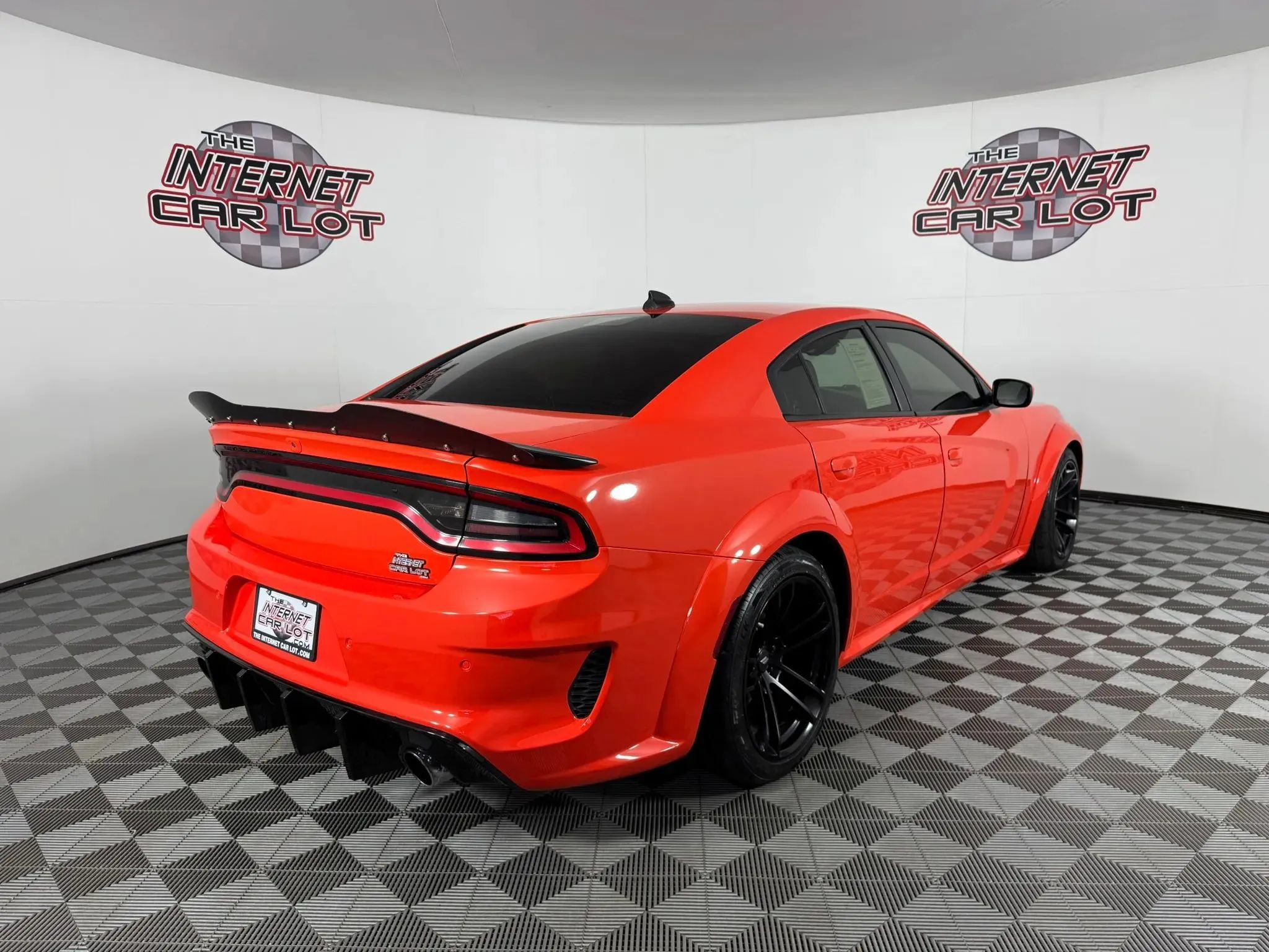 Used 2020 Dodge Charger Scat Pack RWD image 7