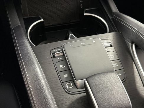 Certified 2026 Mercedes-Benz GLE 350 4MATIC image 36